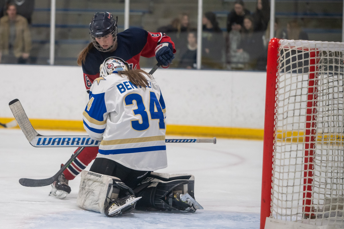 Orono girls vs Holy Angels Feb17-23 Earl Ebensteiner19